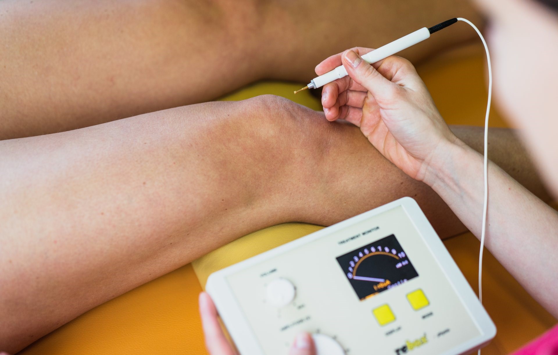 ošetření bolestivého kolene reboxem